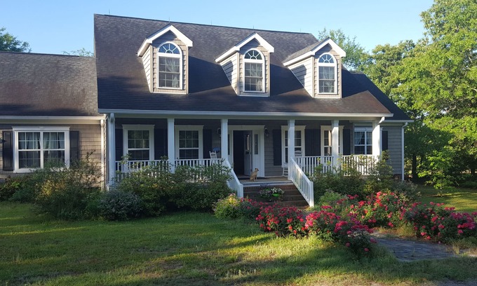 Wagener House | Aiken SC area .Housing for you and your horses.
