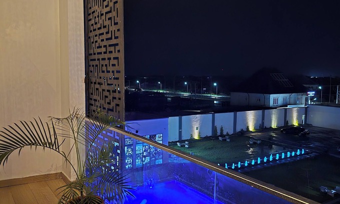 Uyo Hotel | AIKU LUXURY HOTEL & RESORTS
