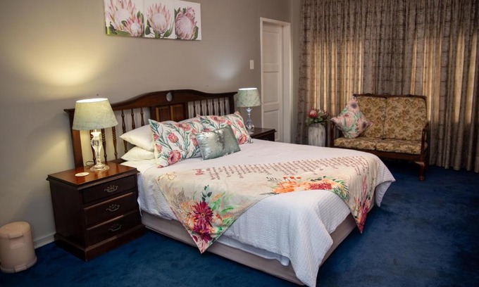 Ekurhuleni Apartment | Ailani Blue Room