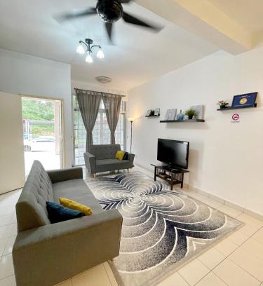 Seremban House | AiMAS Homestay Senawang Muslim