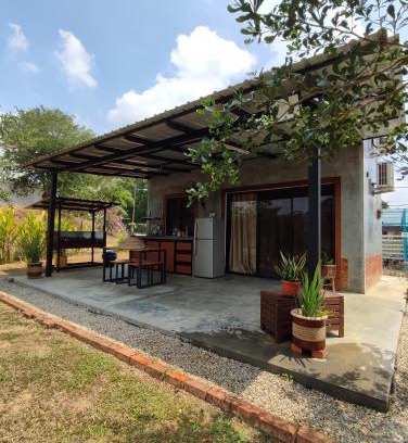 Kuala Dioh House | Aininaz Tiny House