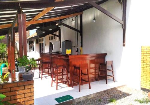 Sumbawa Besar House | Aipayung Homestay