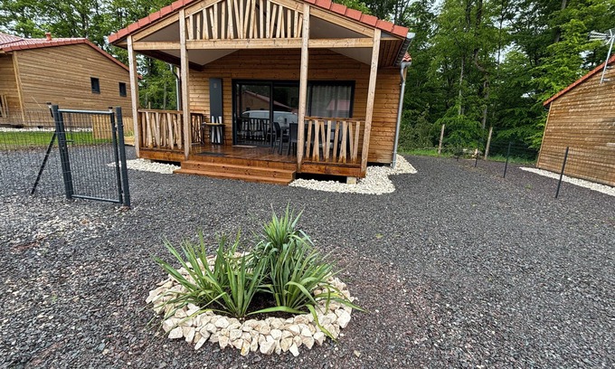 Giffaumont-Champaubert Ski Chalet | air-conditioned chalet rental at lac du der on the giffaumont water sports resort.