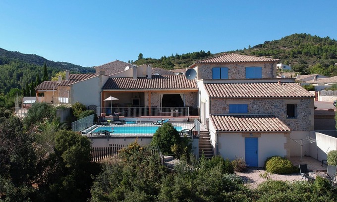 Durban-Corbieres Villa | Air- Conditioned 5 Bedroom Villa with Stunning Castle Views