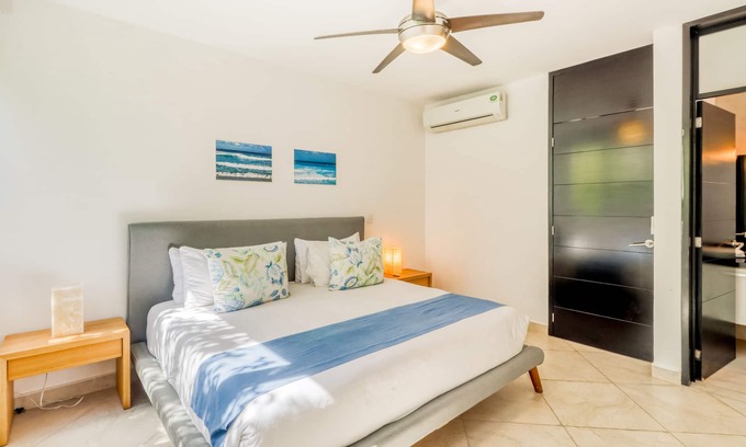 Playa del Carmen House | Air-conditioned penthouse with private rooftop, strong WiFi, pool & cabana