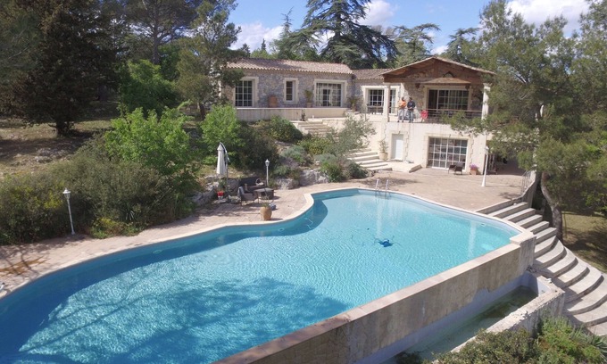 Fabregues Villa | Air-conditioned character house on 6 fenced acres, heated swimming pool