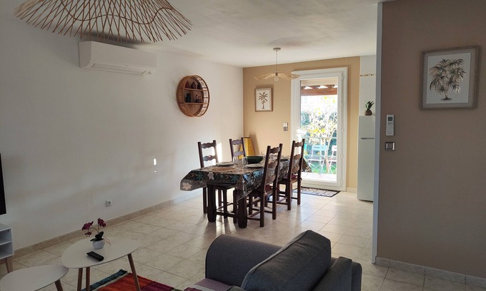 Argeles-sur-Mer Villa | Air-conditioned single-storey house between beach and village, quiet, terrace, garden.