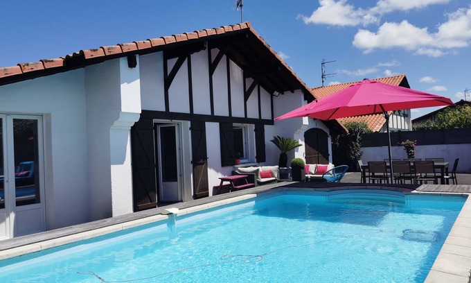 Anglet House | Air-conditioned house with heated pool and retractable dome located in Anglet