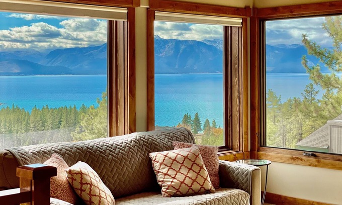 Zephyr Cove House | Air Conditioned Luxury - Epic Heavenly & Lake Tahoe Views + Hot Tub + Peloton