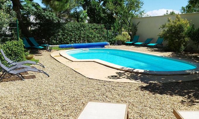 Lespignan House | Air-conditioned Maison de Maitre 13 km from beaches, gardens, secure swimming pool, games.