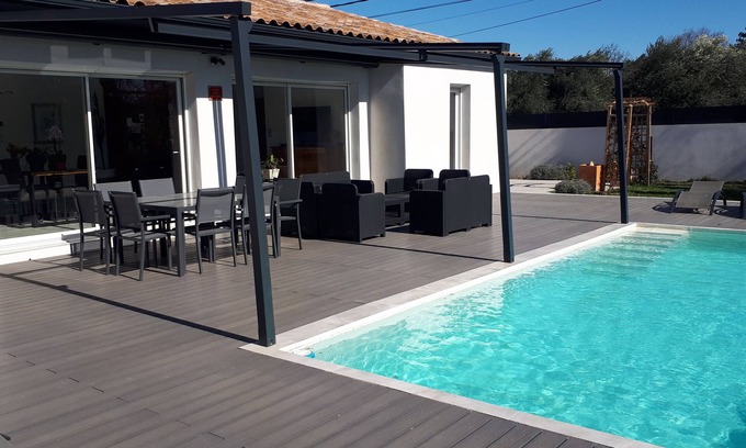 Blauzac Villa | Air-conditioned villa Blauzac (Uzès)