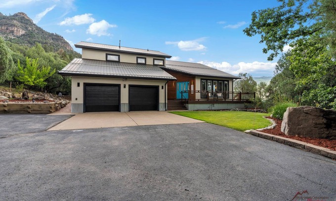 Hermosa House | Air Conditioning, Hot Tub, Family Retreat!