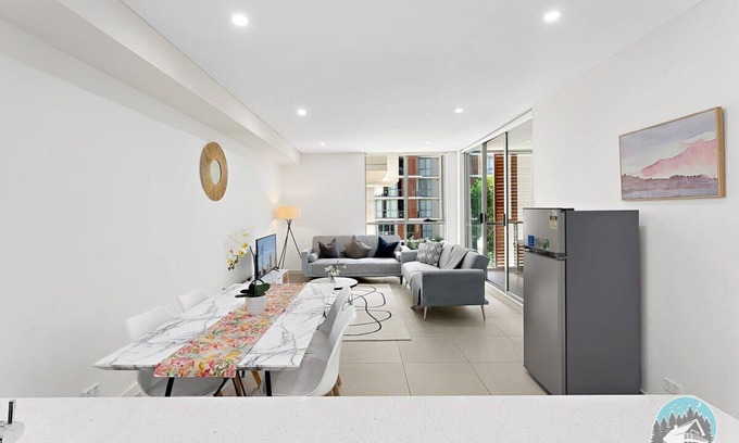 Mascot Apartment | Aircabin - Mascot - Comfy - Family-2 Beds Apt