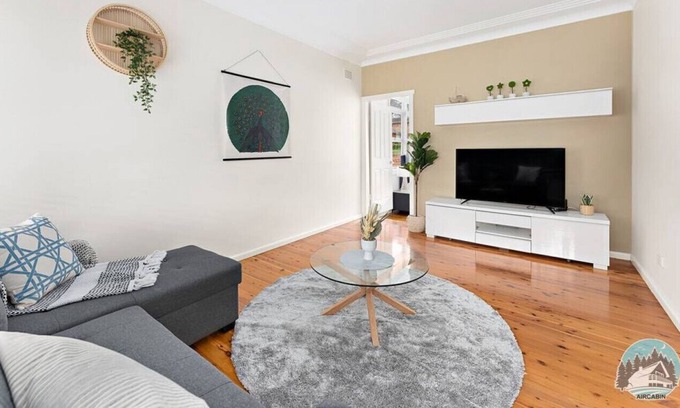 North Ryde House | Aircabin - North Ryde - Peaceful - 4 Beds House