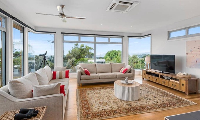 Aireys Inlet House | Aires Coastal Beach House Luxury with Ocean Views