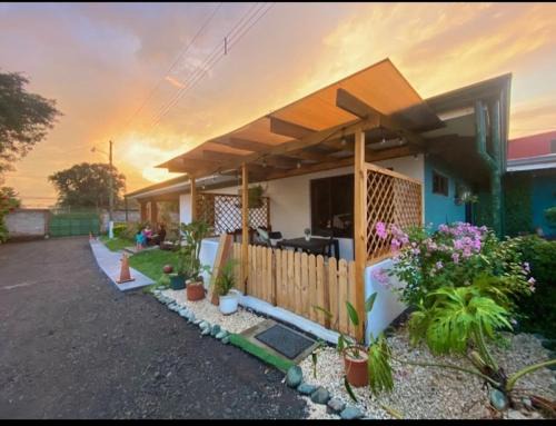 Rio Segundo House | Airport Green Studio