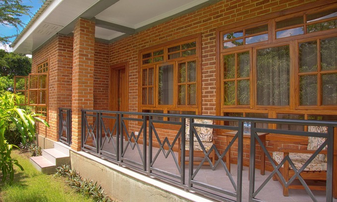 Arusha Cabin | Airport Planet Lodge at Kilimanjaro Airport