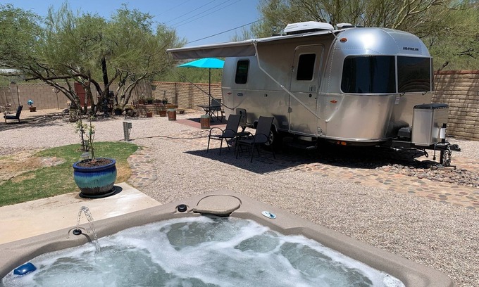 Tanque Verde House | Airstream in Desert Oasis w/HOT TUB