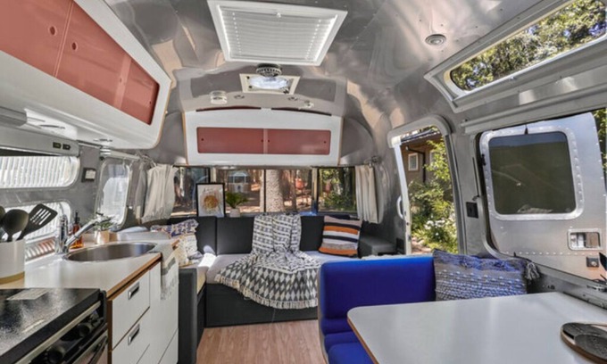 Dunsmuir Apartment | Airstream - (Ponderosa)