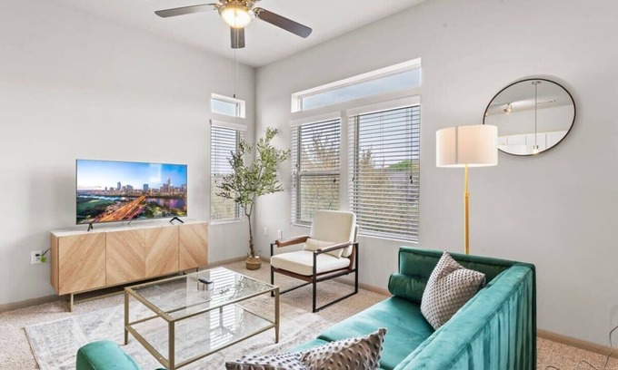 Montopolis Apartment | Airy 2BR king suite, fast WiFi, 8 min to Downtown