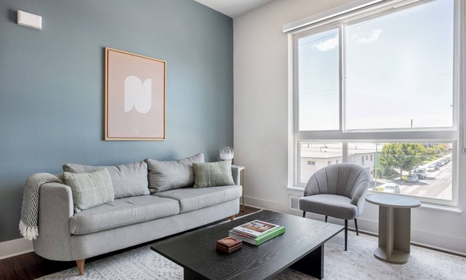 Palms Apartment | Airy Culver City 1BR w/Gym & Clubhouse, nr 405, by Blueground