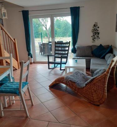 Boren Apartment | Akebys Erholung in besonderer Atmosphäre, inkl Pflegepony, Gastpferdeboxen vorhanden