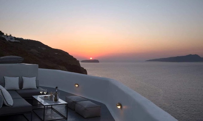 Akrotiri House | Akrotiri Cove villa