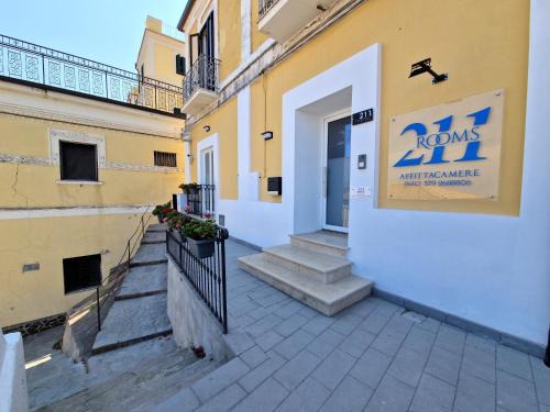 Pizzo House | Al 211 Rooms
