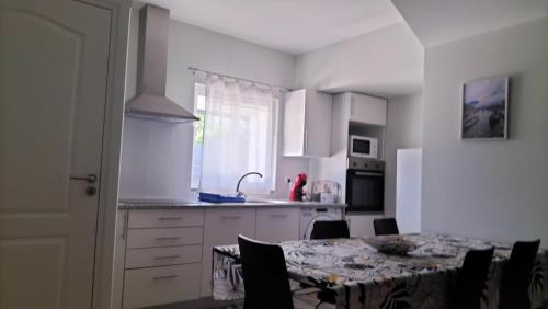 Oliveira De Azemeis House | AL - Bino - T3