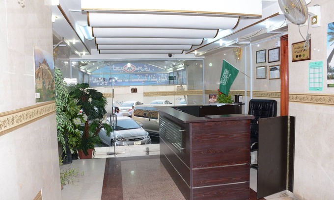 Al Harra Al-Sharqiah Apartment | Al Eairy Furnished Apts Al Madinah 8