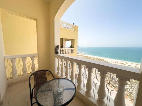 Al Hamra Village Apartment | Al Hamra Village Blue Collection Holiday Homes