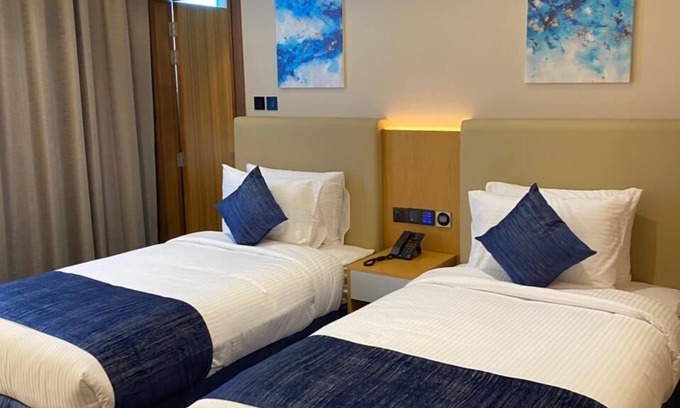 Al Qasimia Hotel | Al Hayat Hotel