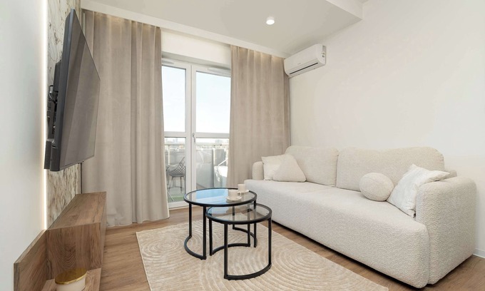 Rzeszow Apartment | Al. Kopisto 11 | Bright Apartment | Air-conditioning