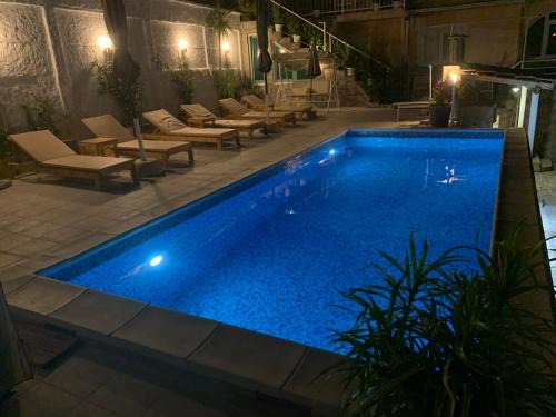 Trebesinj Apartment | Al Mare Vacation Home
