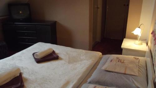 Bogacs Bed & Breakfast | Alabástrom Panzió és Étterem