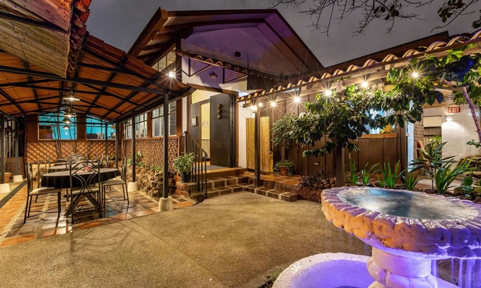 Agonia Hotel | Alajuela City Hotel & Guest House