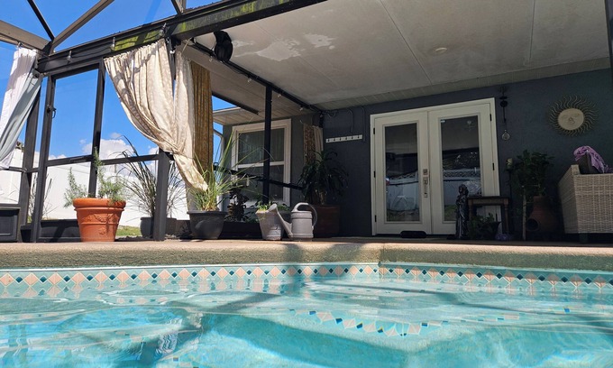 Deltona Lakes House | Alameda Homestay.n
