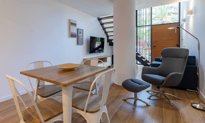 Penya-roja Apartment | Alameda suites loft 3