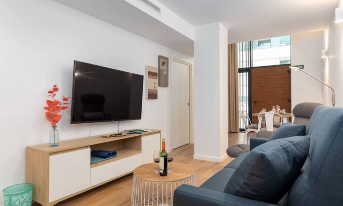 Penya-roja Apartment | Alameda suites loft 9