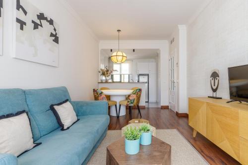 Ensanche Centro Apartment | Alameda XI Boutique Apartment by Caleta Homes