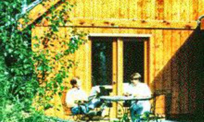 Eagle River Bed & Breakfast | Alaska Chalet Bed & Breakfast