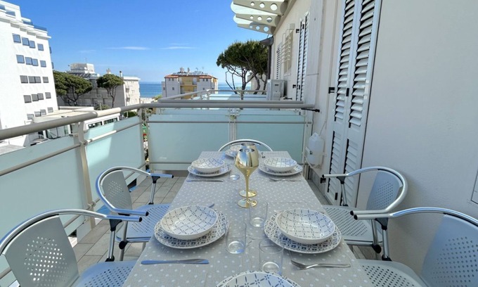 Fogliano Marina Apartment | Alba Flexrent Penthouse - Abyssinia