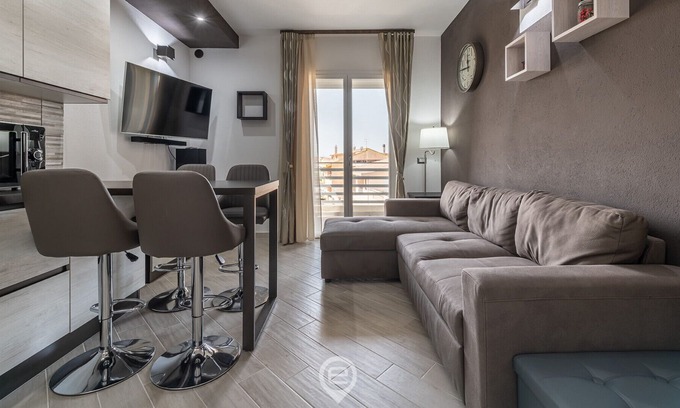 Sestu Apartment | Alba's Apartment 💎 WiFi + Private Parking - Q7642