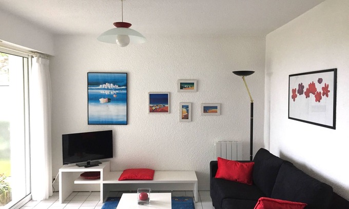 Tregastel Apartment | "Albatros" Rental Trégastel Sea Beach 40m Feet in the water Côte Granit Rose