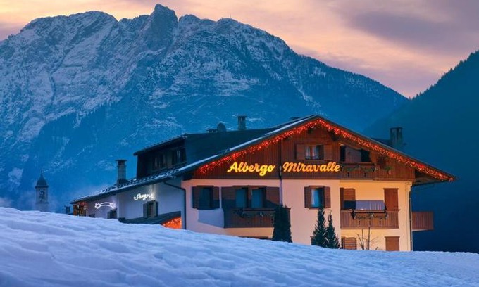 Auronzo di Cadore Hotel | Albergo Miravalle Auronzo di Cadore