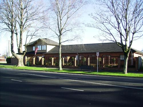 Hamilton East Hotel | Albert Court Motor Lodge