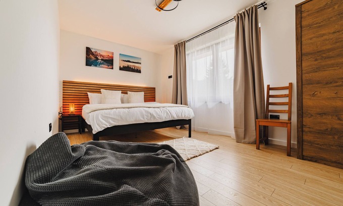 Vladeni Apartment | ALBERT RESIDENCE GRAND CHALET WITH OPTIONAL SPA ACCESS INCLUDED