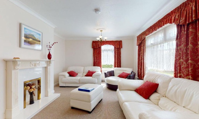 St George House | Alberts Retreat