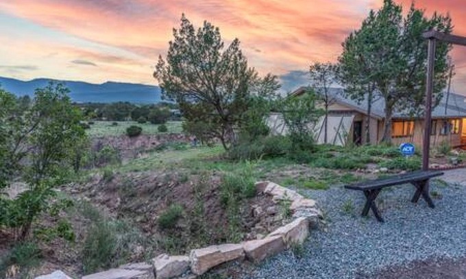 Sandia Knolls House | Albuquerque East Mountains