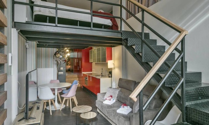 La Maternitat i Sant Ramon Apartment | ALCAM SOCCER LOFT APARTMENT